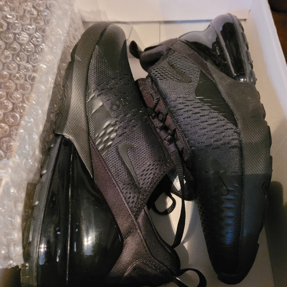 Nike airmax 270 size 10 - Picture 5 of 5